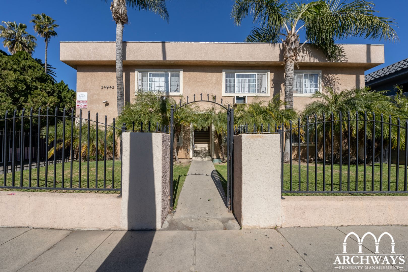14845 Erwin Street - Los Angeles - California - 1 bed, 1 bath rental property