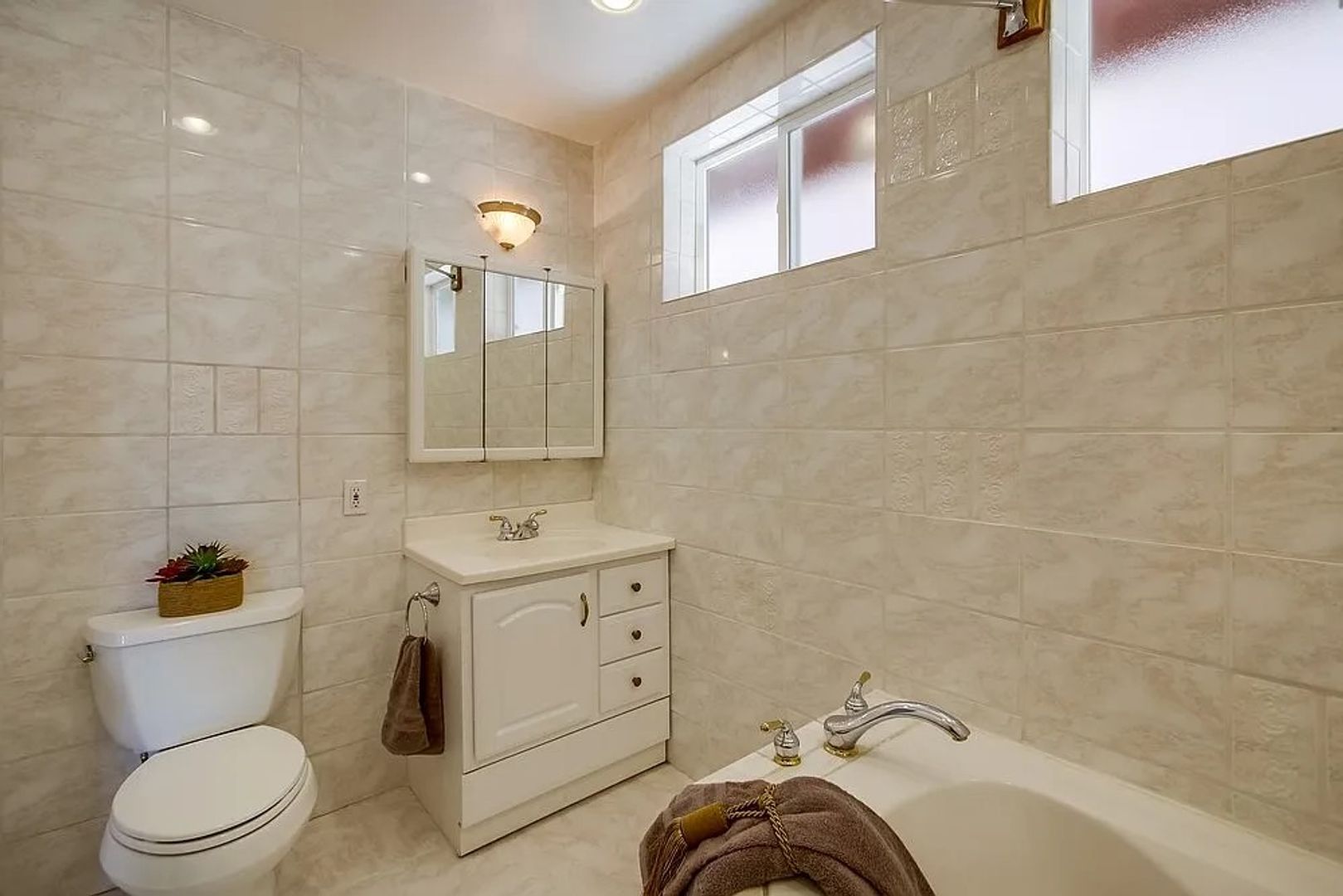 1503 Maria Ave  - Spring Valley - California - 3 bed, 2 bath rental property