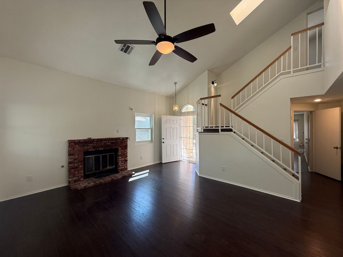 1521 E. Kildare St. - Lancaster - California - 3 bed, 2.5 bath rental property