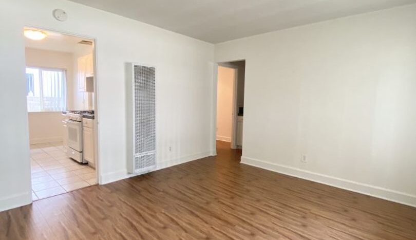 1633-1639 Hornblend St. - San Diego - California - 1 bed, 1 bath rental property