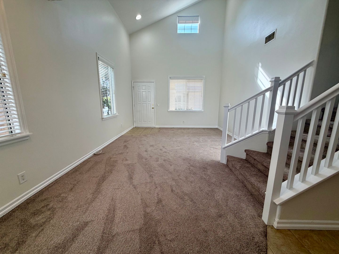  1654 Spinwood Lane - Simi Valley - California - 3 bed, 2 bath rental property