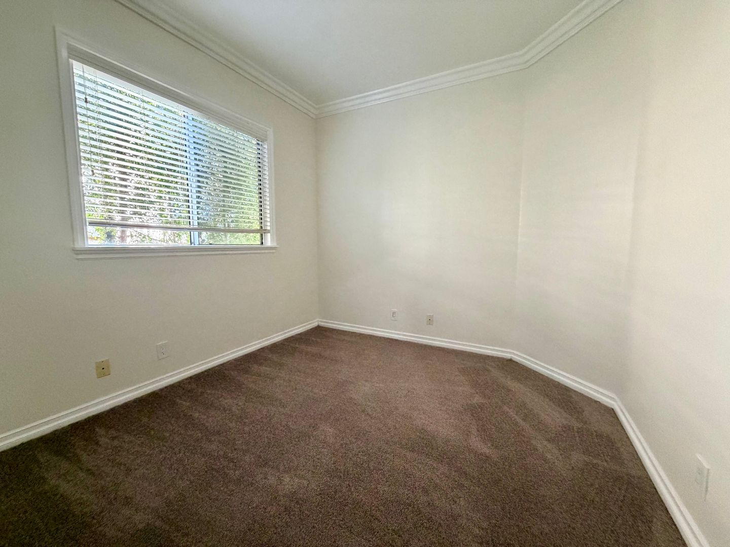  1654 Spinwood Lane - Simi Valley - California - 3 bed, 2 bath rental property