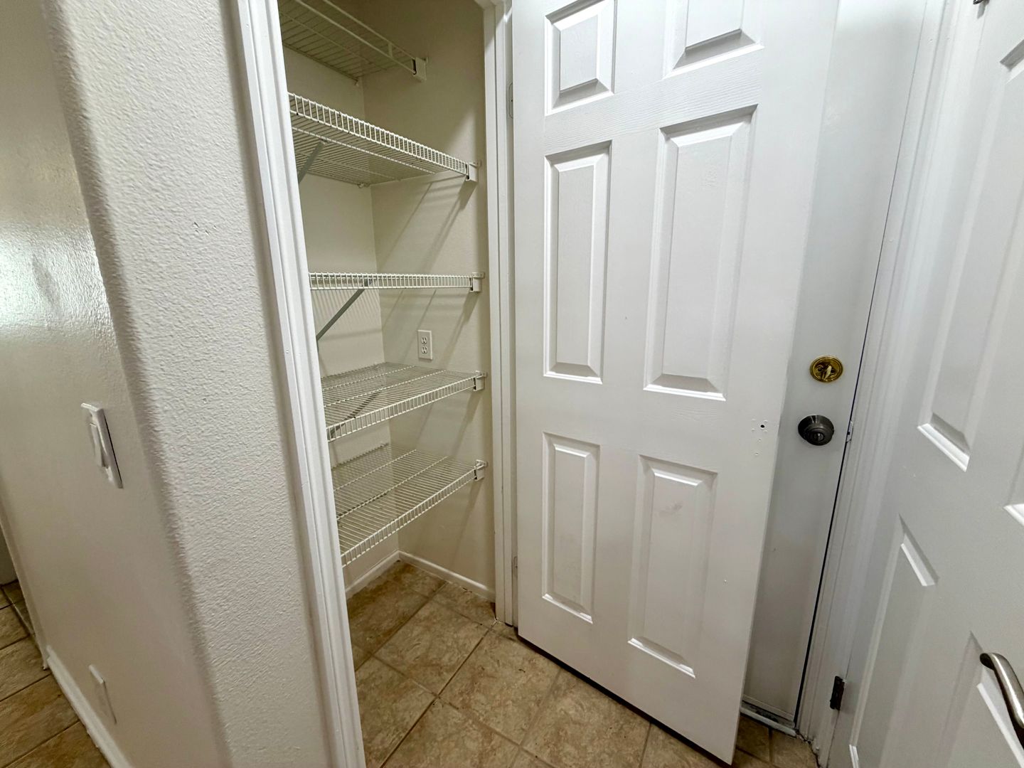  1654 Spinwood Lane - Simi Valley - California - 3 bed, 2 bath rental property