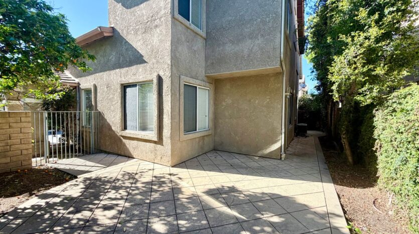 1654 Spinwood Lane - Simi Valley - California - 3 bed, 2 bath rental property