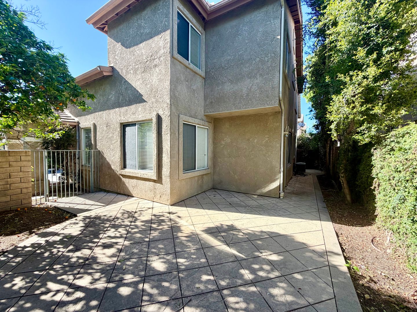  1654 Spinwood Lane - Simi Valley - California - 3 bed, 2 bath rental property