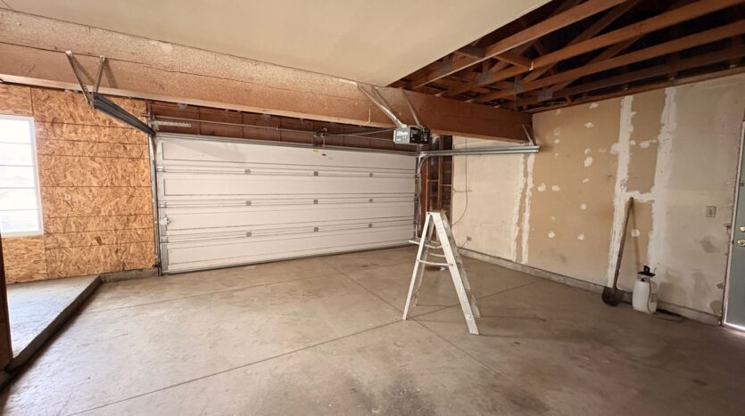 1658 Sunnyview Dr. - Rialto - California - 4 bed, 3 bath rental property