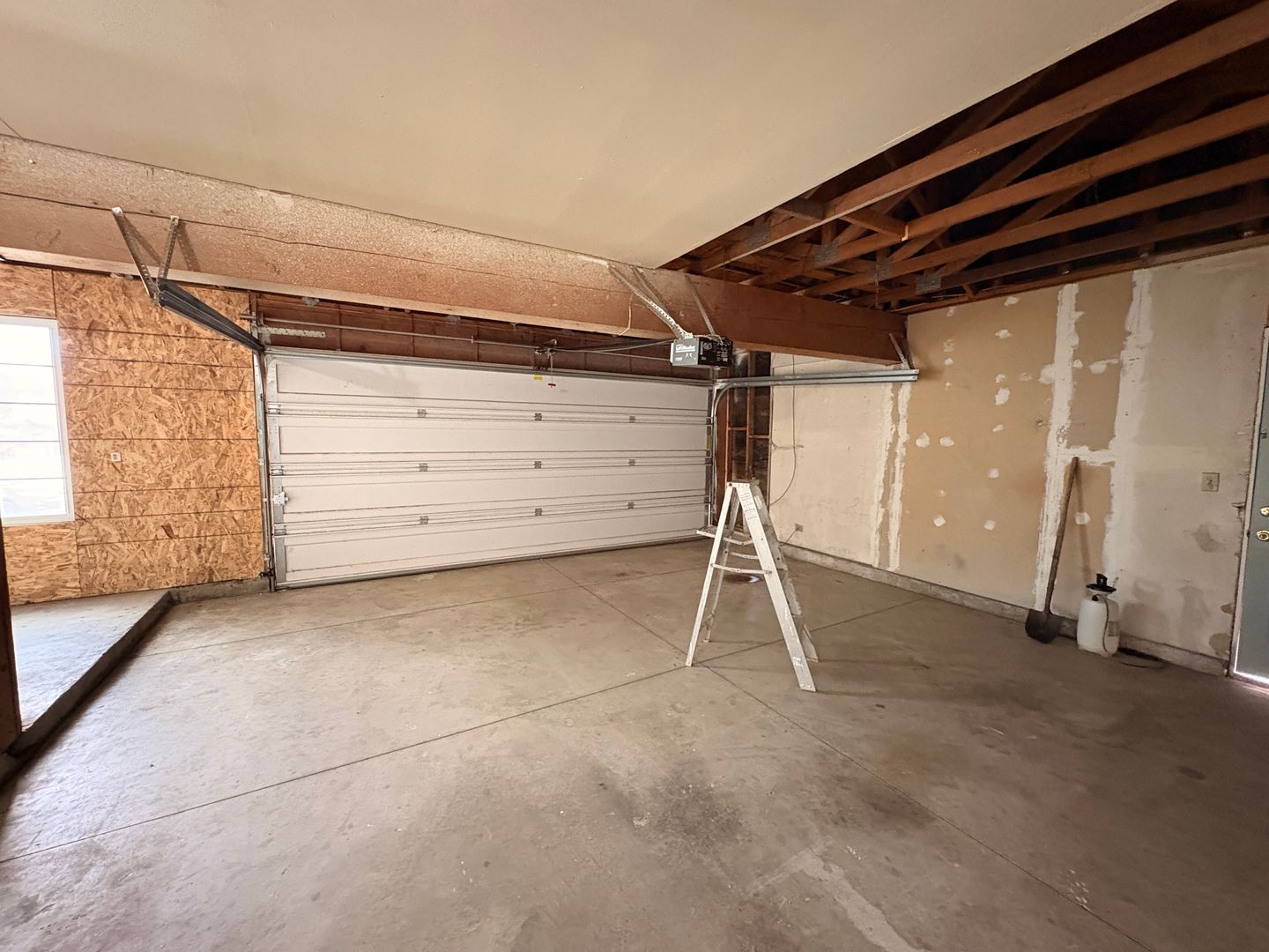 1658 Sunnyview Dr. - Rialto - California - 4 bed, 3 bath rental property