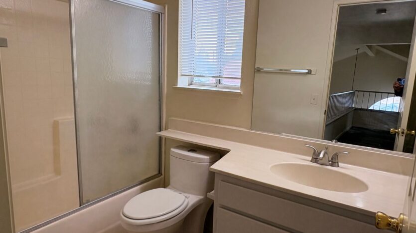 1658 Sunnyview Dr. - Rialto - California - 4 bed, 3 bath rental property