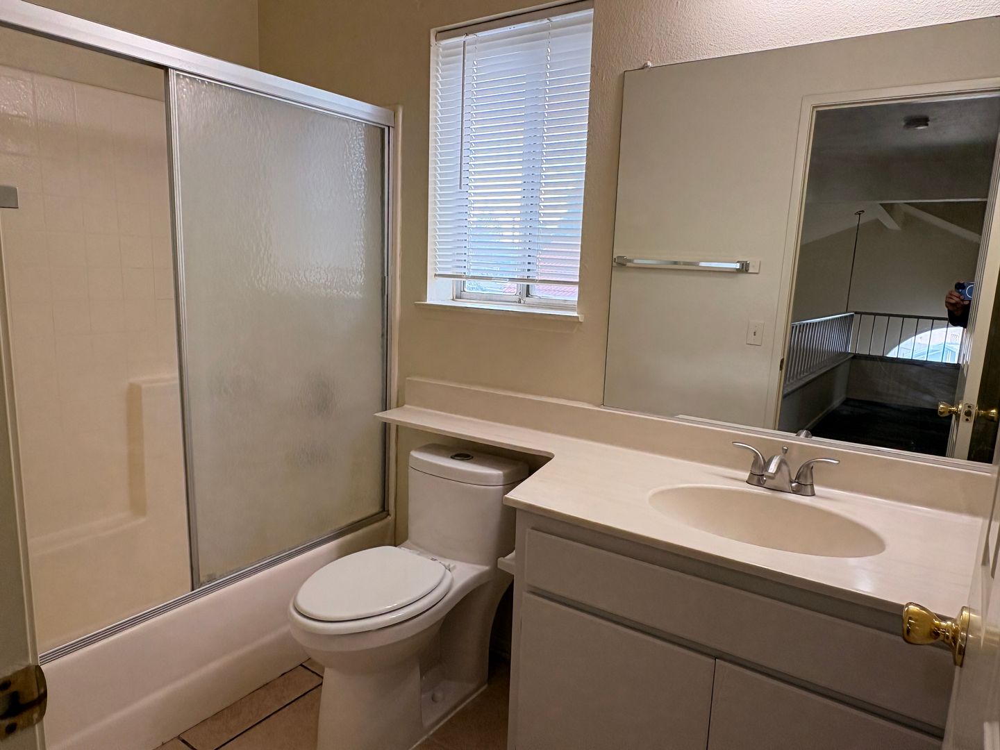 1658 Sunnyview Dr. - Rialto - California - 4 bed, 3 bath rental property