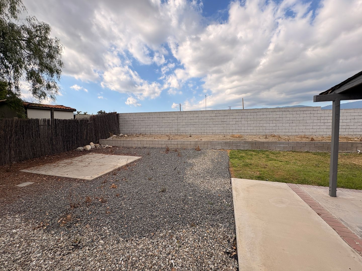 1658 Sunnyview Dr. - Rialto - California - 4 bed, 3 bath rental property