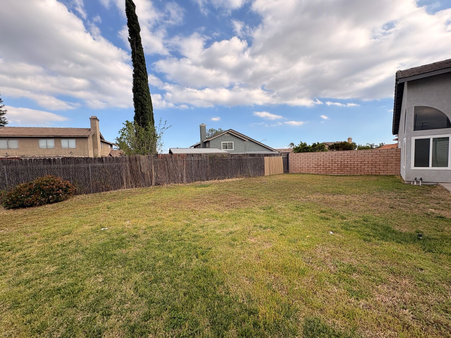 1658 Sunnyview Dr. - Rialto - California - 4 bed, 3 bath rental property