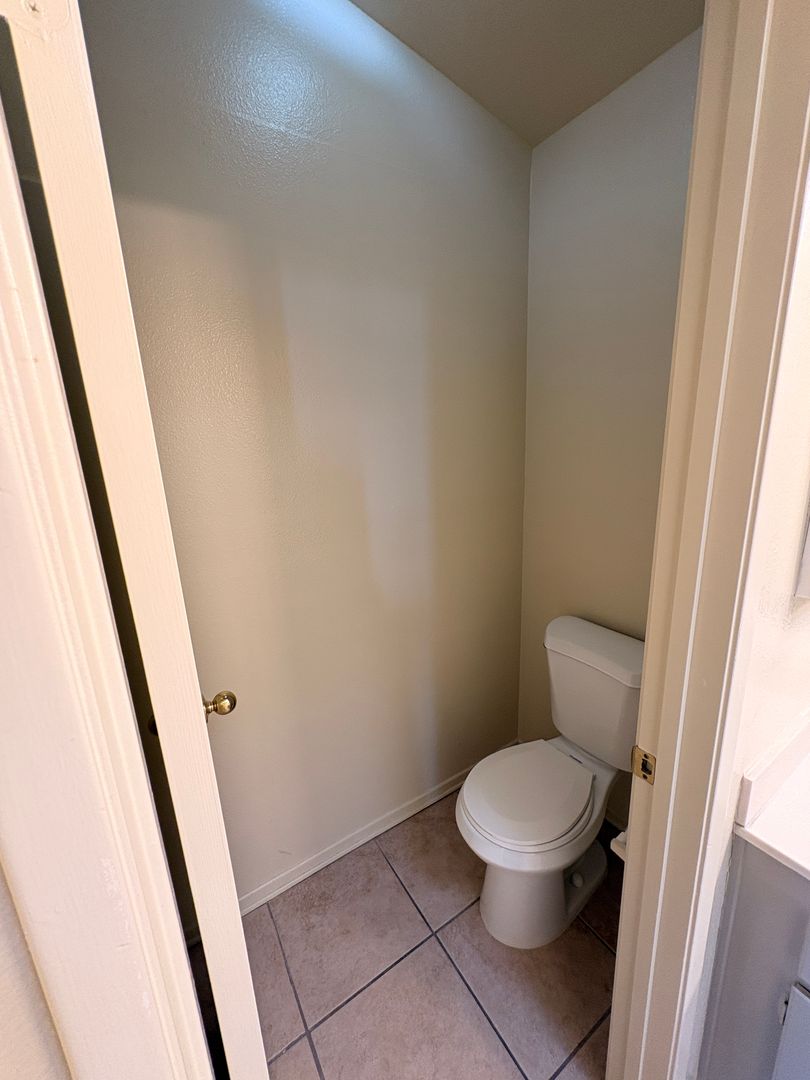 1658 Sunnyview Dr. - Rialto - California - 4 bed, 3 bath rental property