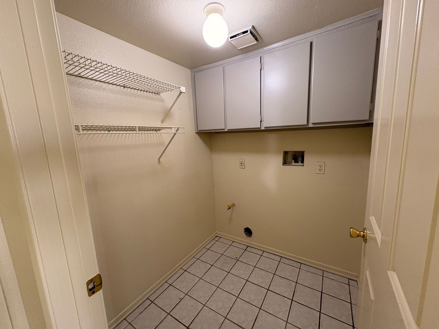 1658 Sunnyview Dr. - Rialto - California - 4 bed, 3 bath rental property