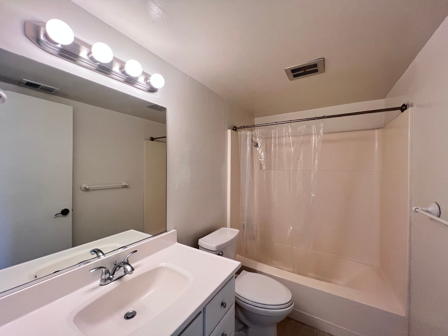 1685 Calle Santa Anna - Pleasanton - California - 3 bed, 2 bath rental property