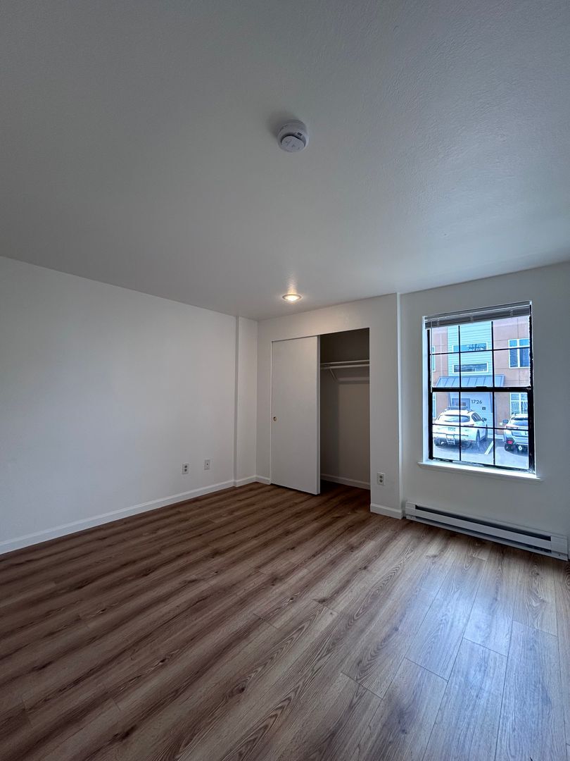 1730 Texas St. - # 1 - Bellingham - Washington - 2 bed, 1 bath rental property