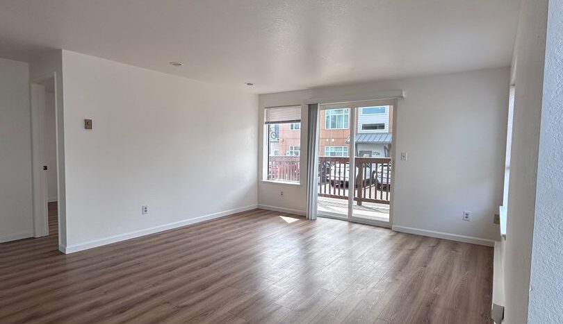 1730 Texas St. - # 1 - Bellingham - Washington - 2 bed, 1 bath rental property