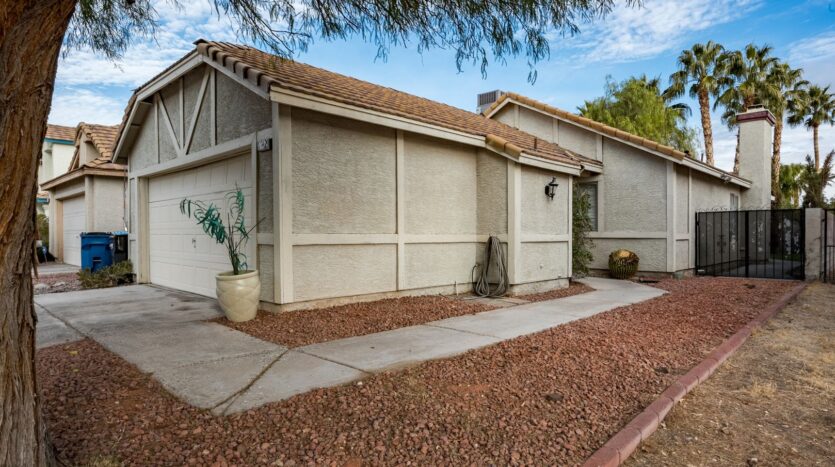 1742 Ember Glow Cir - Las Vegas - Nevada - 2 bed, 2 bath rental property