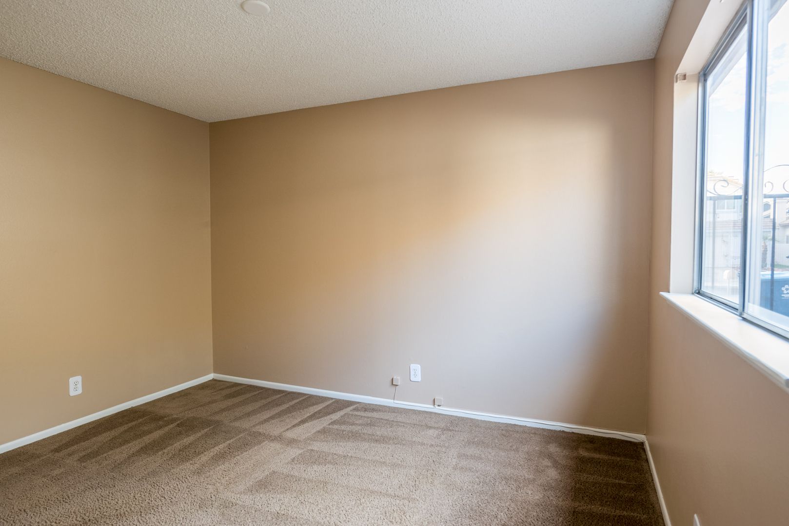 1742 Ember Glow Cir - Las Vegas - Nevada - 2 bed, 2 bath rental property