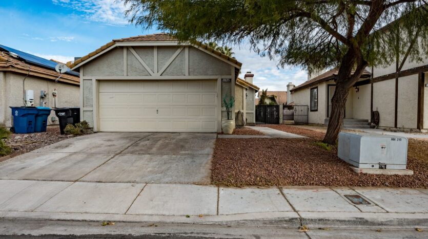 1742 Ember Glow Cir - Las Vegas - Nevada - 2 bed, 2 bath rental property