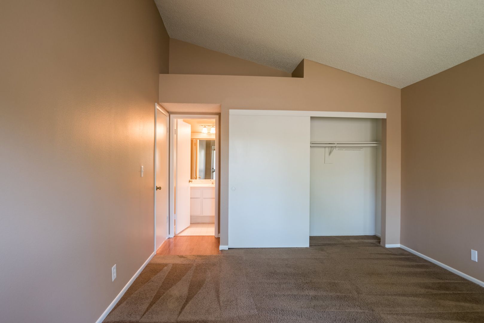 1742 Ember Glow Cir - Las Vegas - Nevada - 2 bed, 2 bath rental property