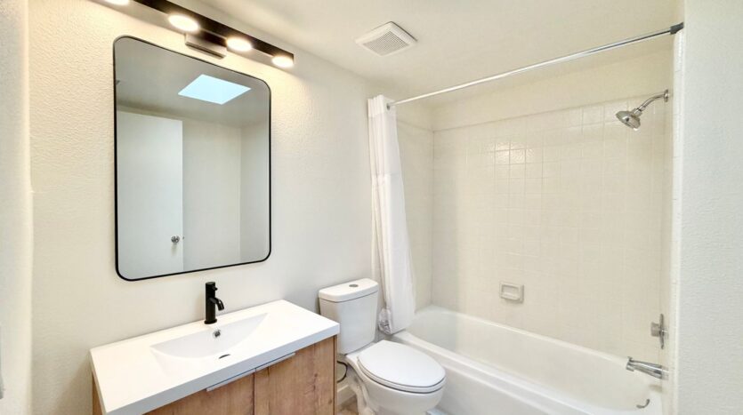 1745 E. Arenas Road - 11 - Palm Springs - California - 2 bed, 2 bath rental property