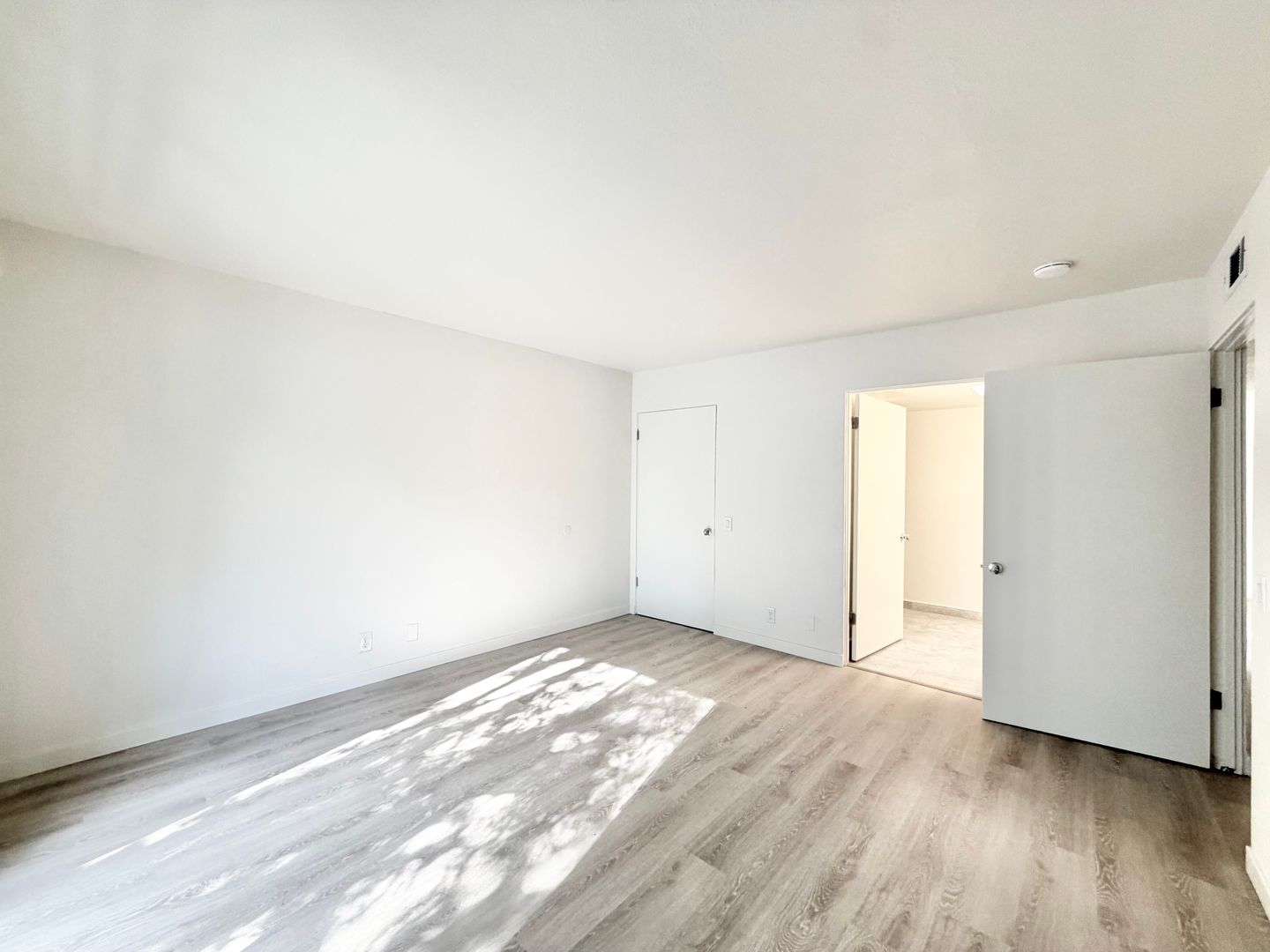 1745 E. Arenas Road - 11 - Palm Springs - California - 2 bed, 2 bath rental property