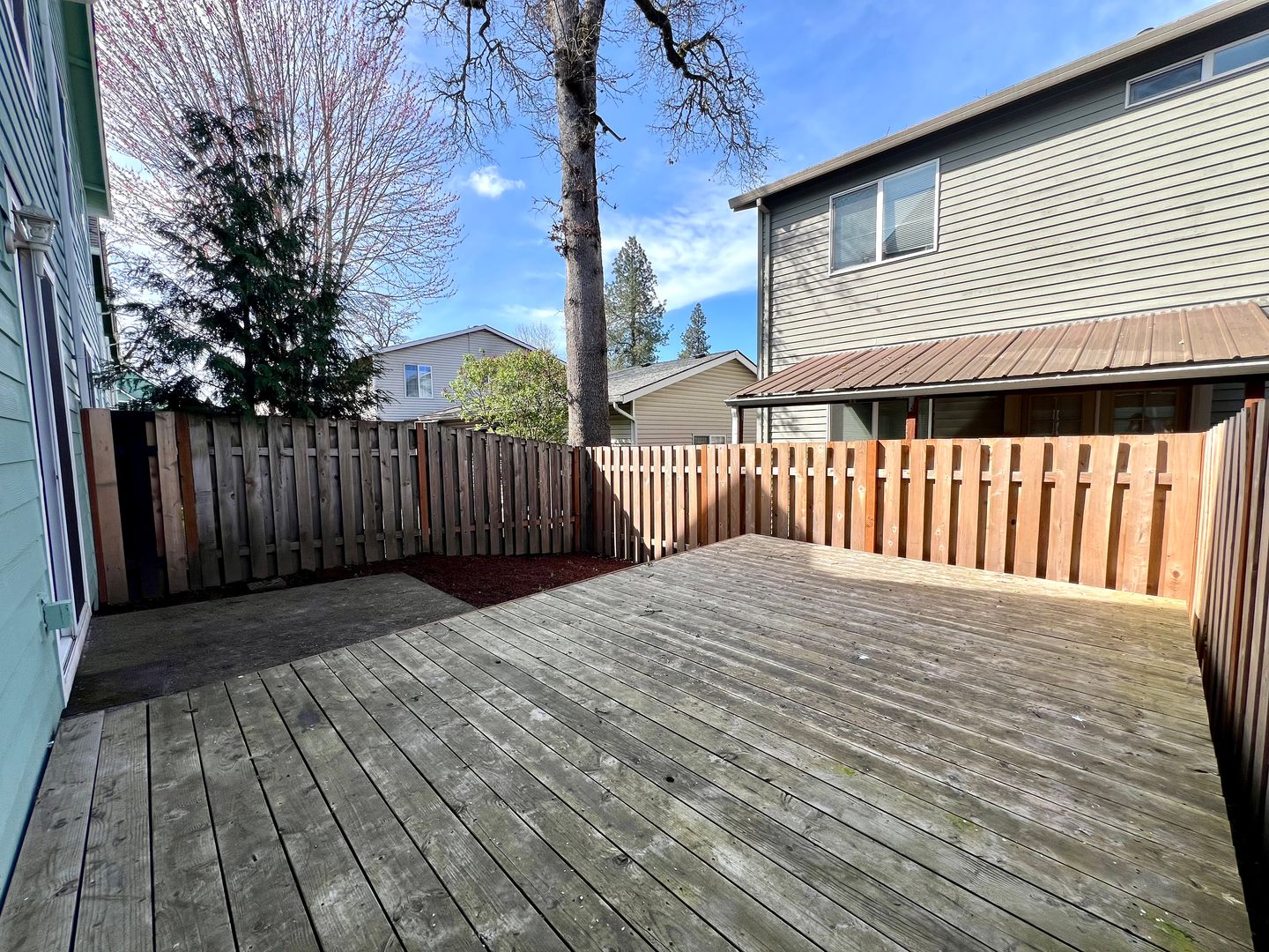 17853 SW Wakem St.  - Beaverton - Oregon - 3 bed, 2.5 bath rental property