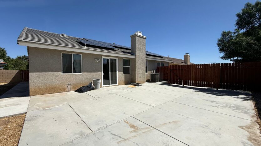 1786 Linn Way - 1786 - Lancaster - California - 3 bed, 1 bath rental property