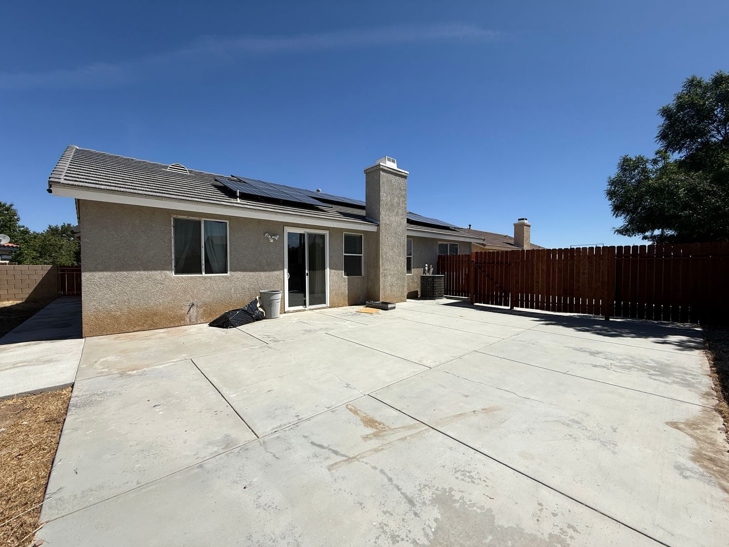 1786 Linn Way - 1786 - Lancaster - California - 3 bed, 1 bath rental property