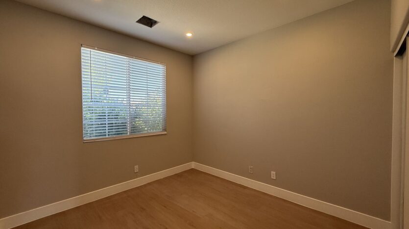 1786 Linn Way - 1786 - Lancaster - California - 3 bed, 1 bath rental property