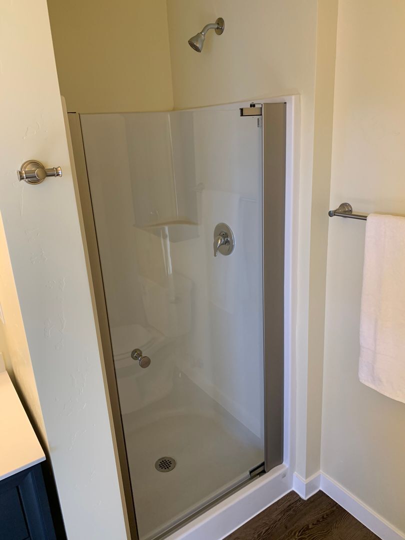 181 E Tall Fir Court - A - Sisters - Oregon - 1 bed, 1 bath rental property