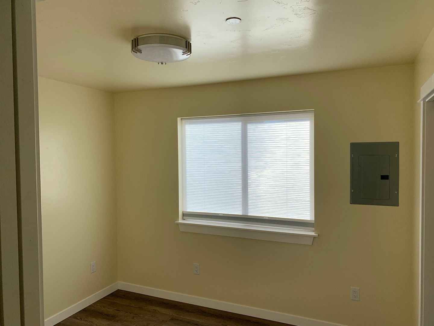 181 E Tall Fir Court - A - Sisters - Oregon - 1 bed, 1 bath rental property