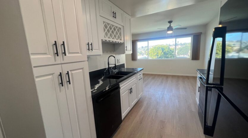 1830 Thomas Ave #3A - San Diego - California - 2 bed, 2 bath rental property