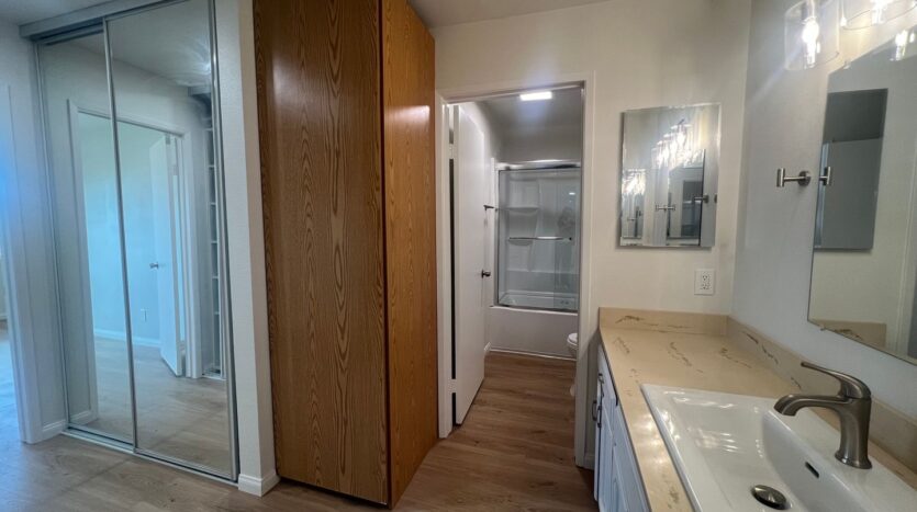 1830 Thomas Ave #3A - San Diego - California - 2 bed, 2 bath rental property