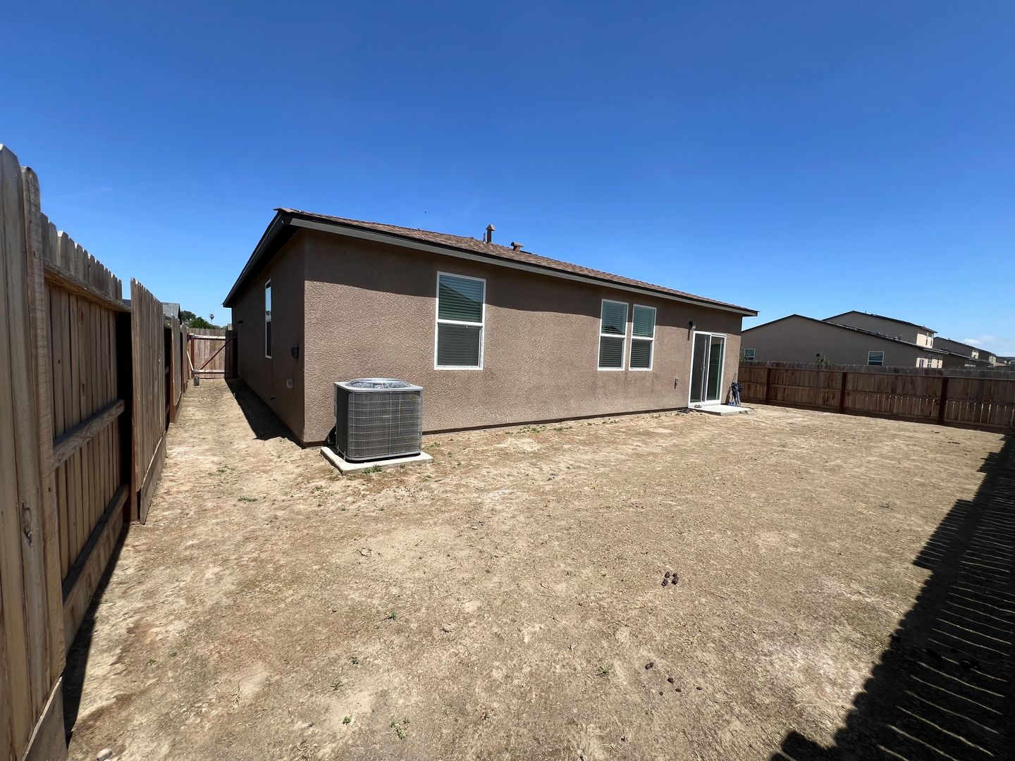 1869 W GRAHAM ST  - Hanford - California - 3 bed, 2 bath rental property