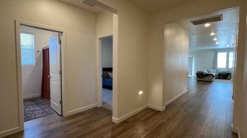 1869 W GRAHAM ST  - Hanford - California - 3 bed, 2 bath rental property