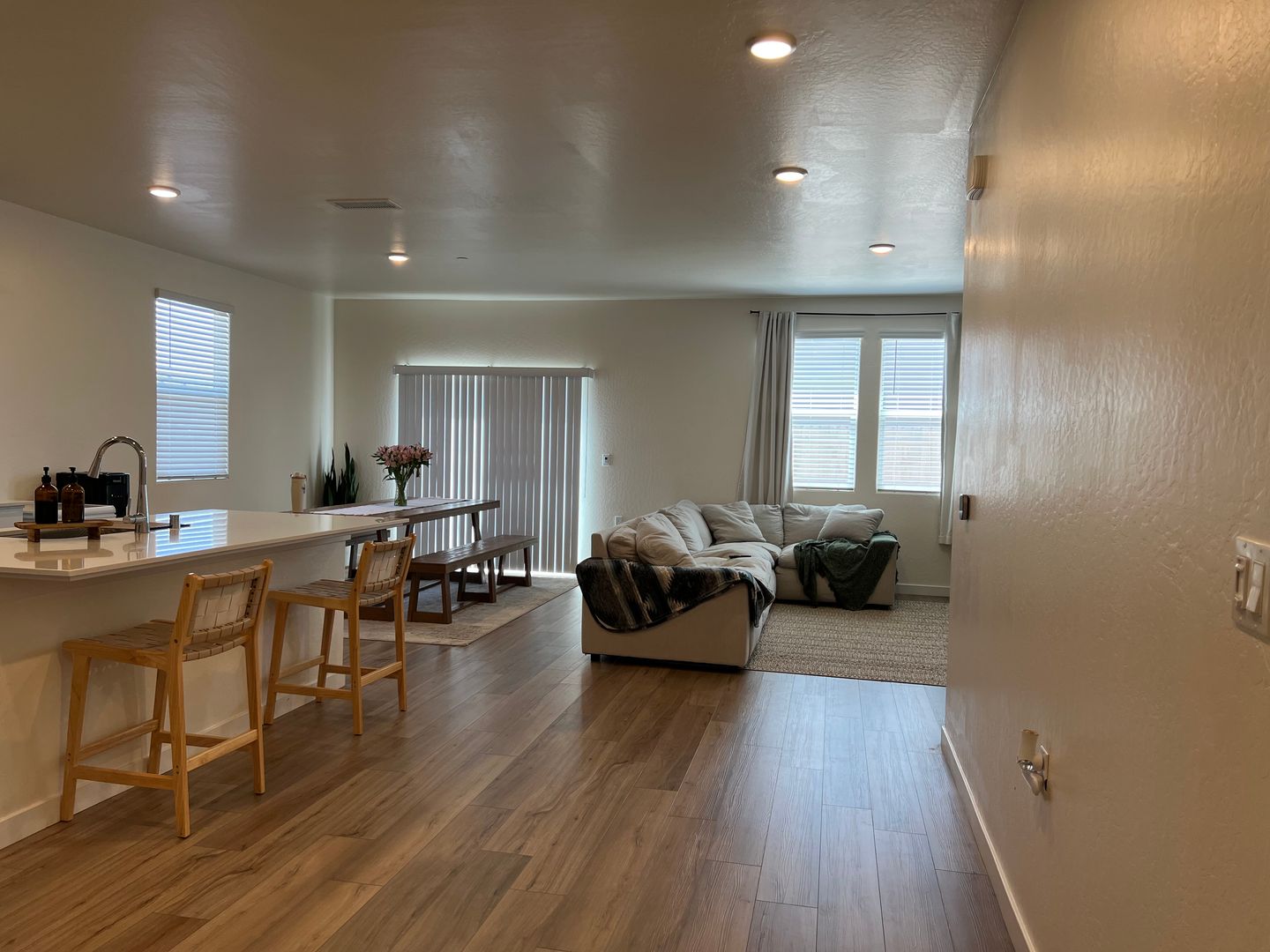 1869 W GRAHAM ST  - Hanford - California - 3 bed, 2 bath rental property