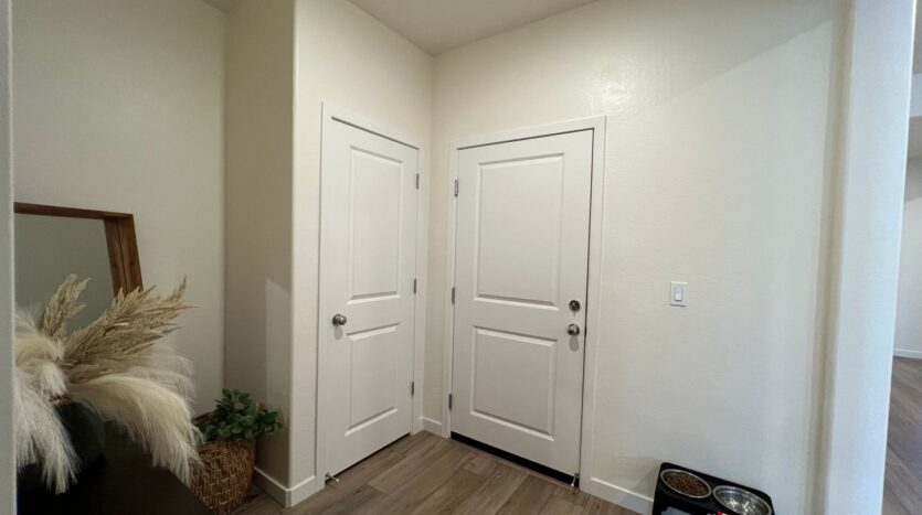 1869 W GRAHAM ST  - Hanford - California - 3 bed, 2 bath rental property