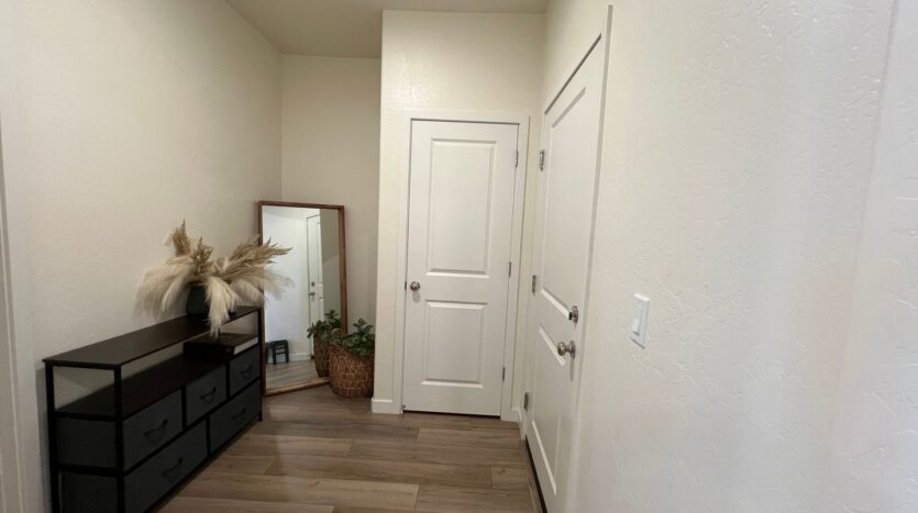 1869 W GRAHAM ST  - Hanford - California - 3 bed, 2 bath rental property