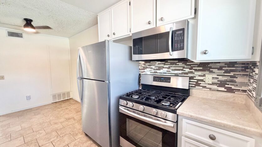 1950 S Palm Canyon Drive  Unit 126 - Palm Springs - California - 1 bed, 1 bath rental property