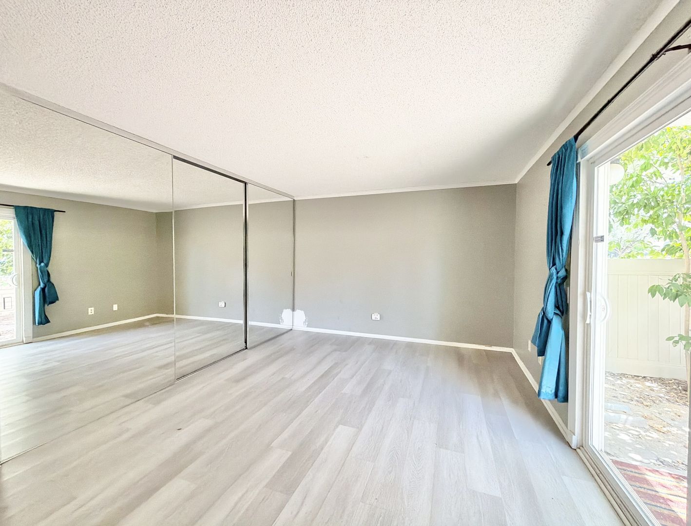 1950 S Palm Canyon Drive  Unit 126 - Palm Springs - California - 1 bed, 1 bath rental property