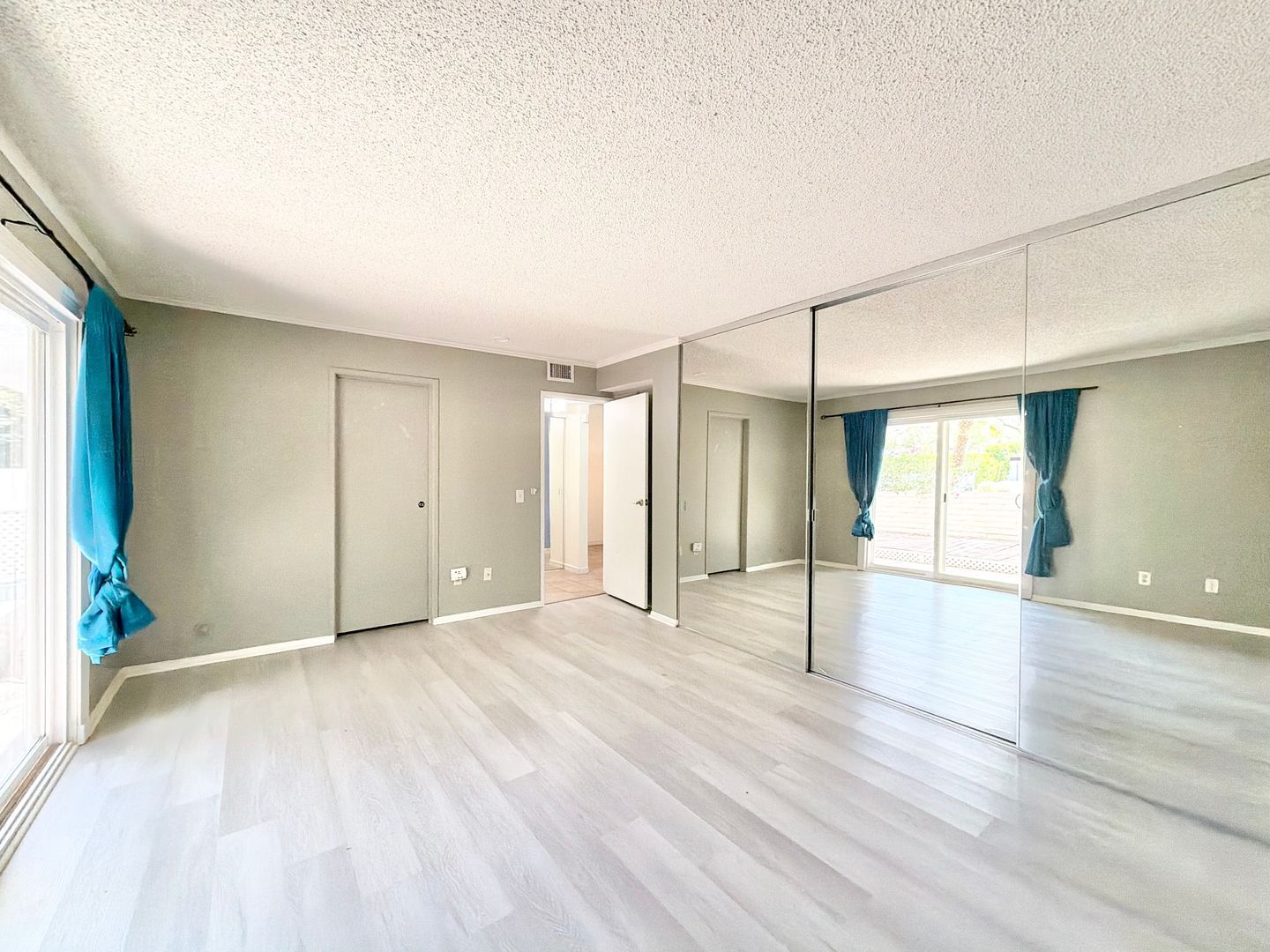 1950 S Palm Canyon Drive  Unit 126 - Palm Springs - California - 1 bed, 1 bath rental property
