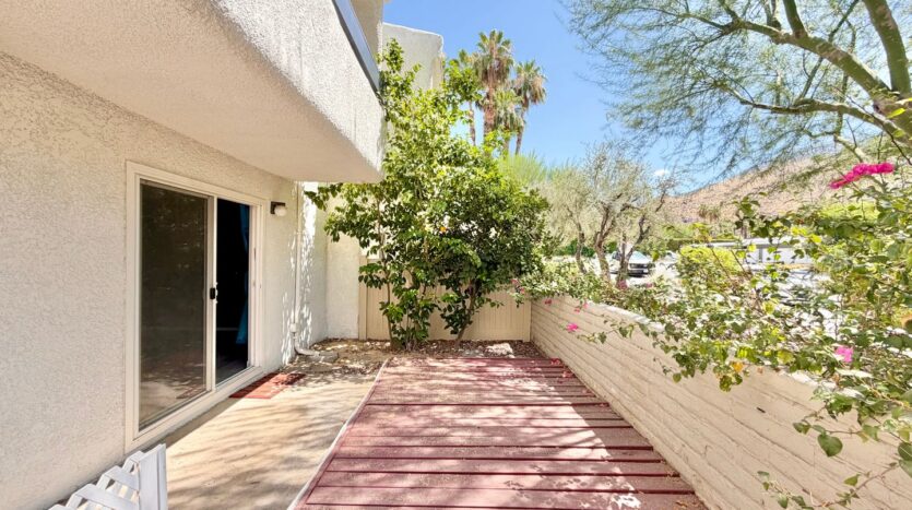 1950 S Palm Canyon Drive  Unit 126 - Palm Springs - California - 1 bed, 1 bath rental property