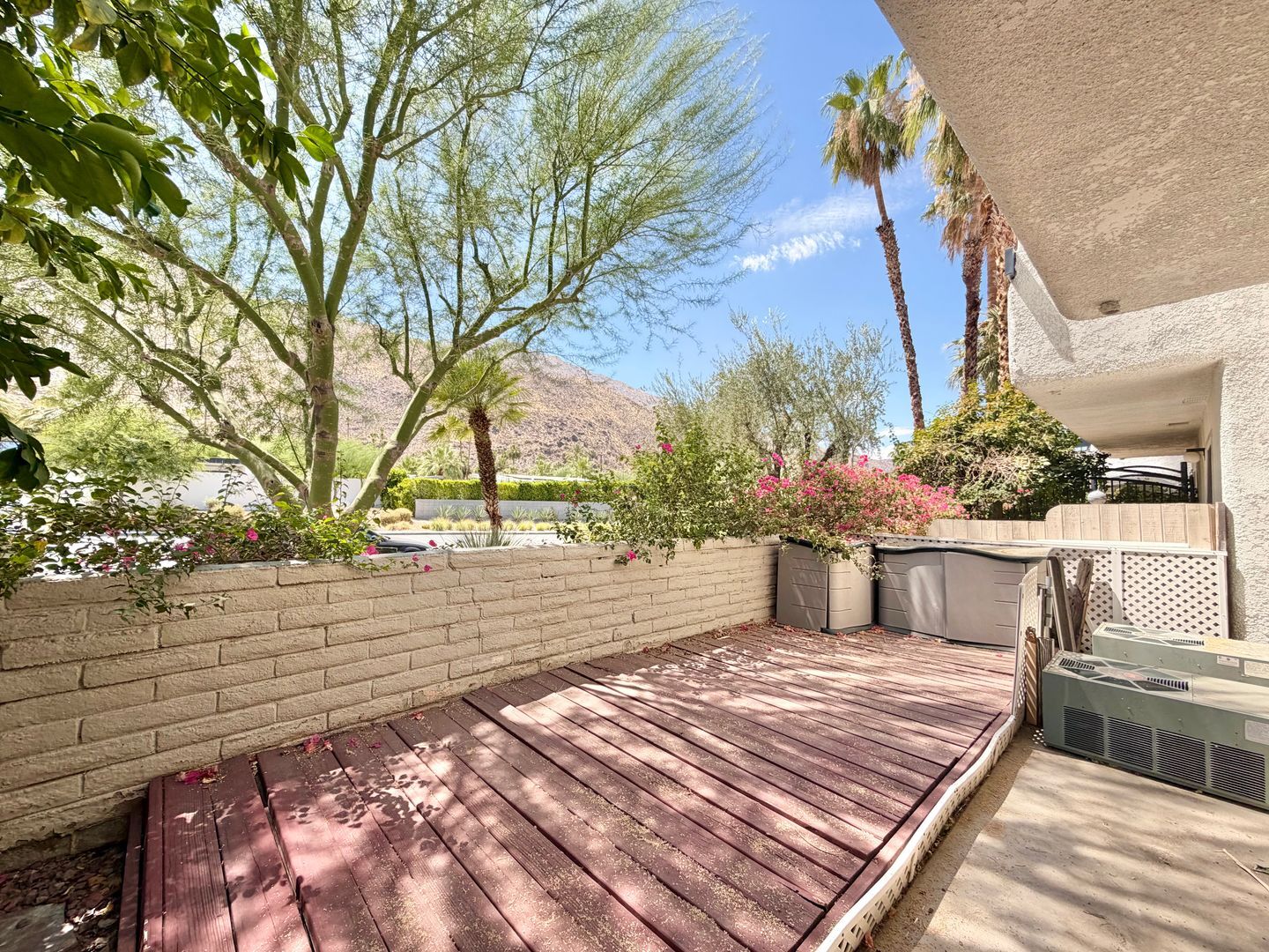 1950 S Palm Canyon Drive  Unit 126 - Palm Springs - California - 1 bed, 1 bath rental property