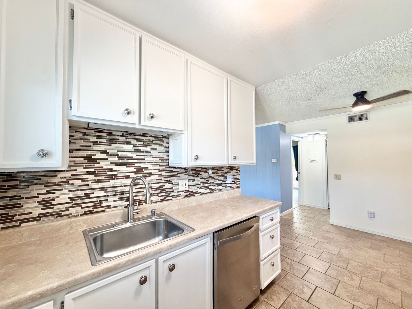 1950 S Palm Canyon Drive  Unit 126 - Palm Springs - California - 1 bed, 1 bath rental property