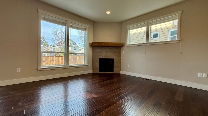 20478 SE Elijah Ct  - Bend - Oregon - 3 bed, 2 bath rental property