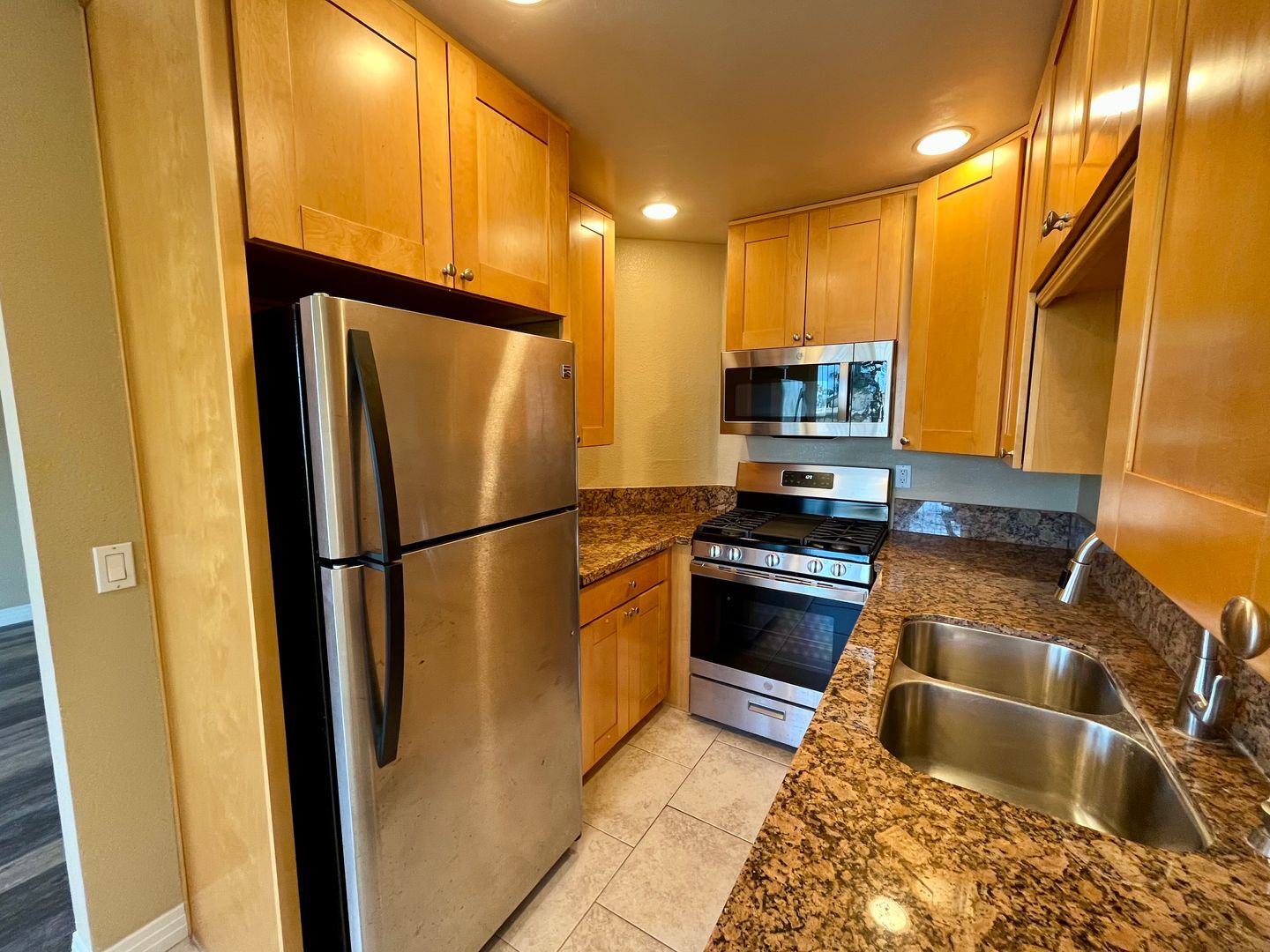 2166 Montgomery Ave - Encinitas - California - 2 bed, 1 bath rental property