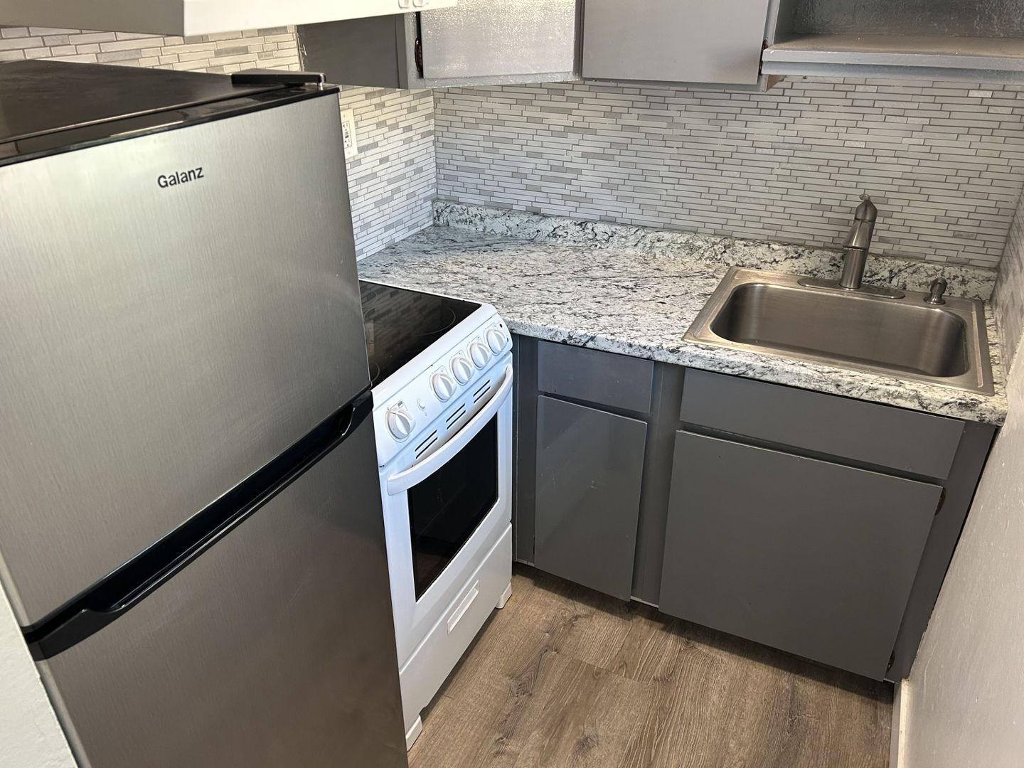 218 Mississippi Street Unit E - Vallejo - California - 1 bed, 1 bath rental property