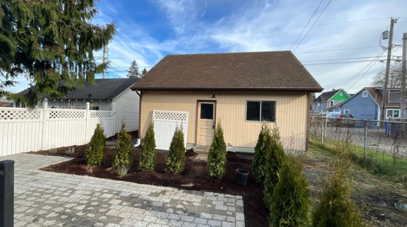 2215 Rockefeller Ave - Everett - Washington - 3 bed, 2 bath rental property