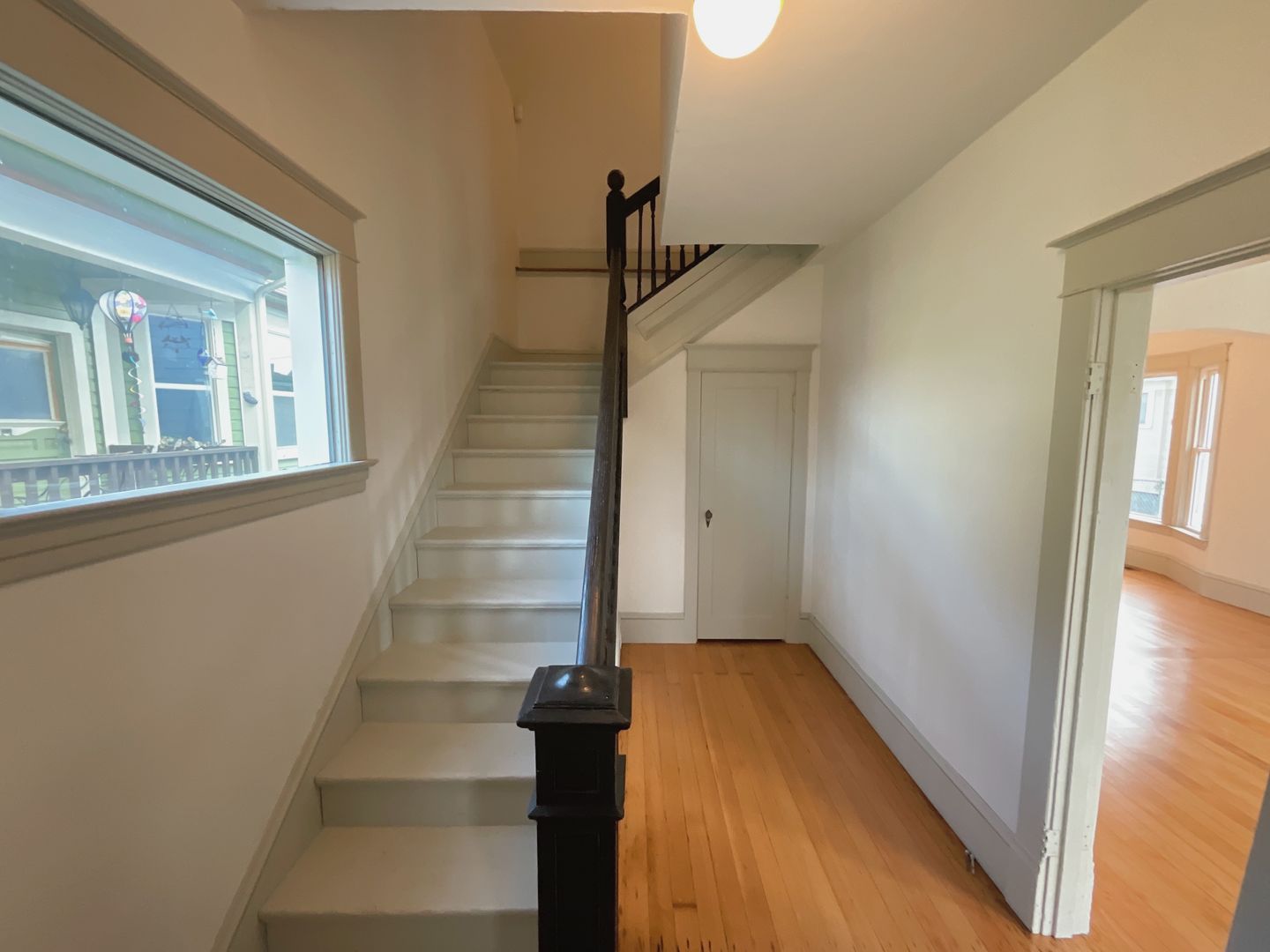 2215 Rockefeller Ave - Everett - Washington - 3 bed, 2 bath rental property